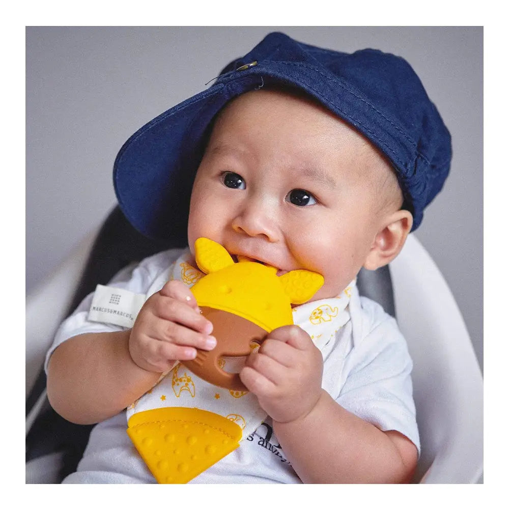 Marcus & Marcus Sensory Teether Giraffe Marcus & Marcus