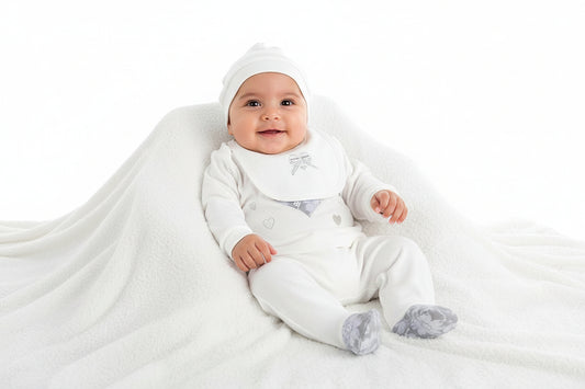 Aziz Bebe Hospital Exit Set - 5 Pieces - White Heart Design Aziz Bebe