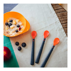 Tommee Tippee Heat Sense Soft Weaning Spoon - Pack of 4