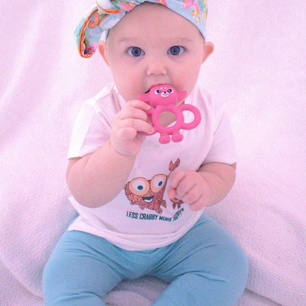 Darlyng & Co Yummy Mitt Yummy Buddy Infant Toothbrush  - 3 Months - Pink